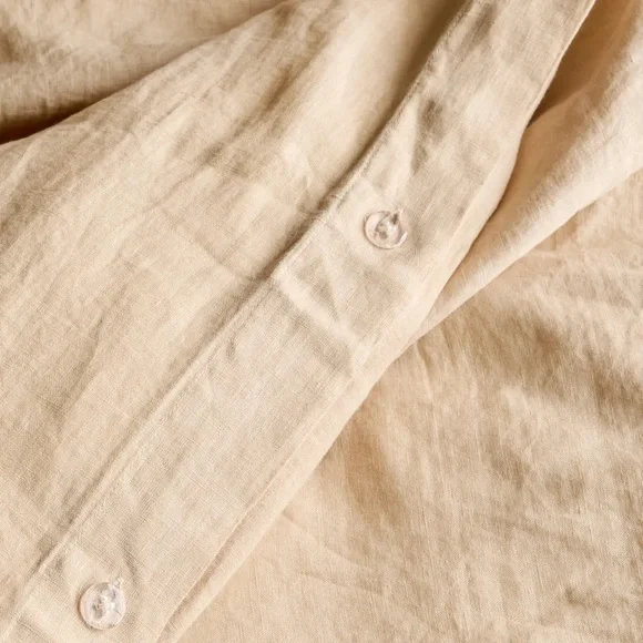 Elegant Cream Bedding Set - Picture 2 of 16